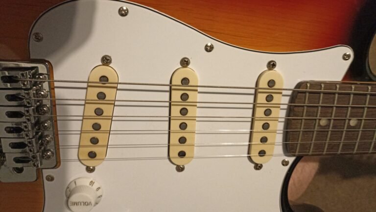 Ímãs Cerâmicos e Alnico em Captadores de Guitarra